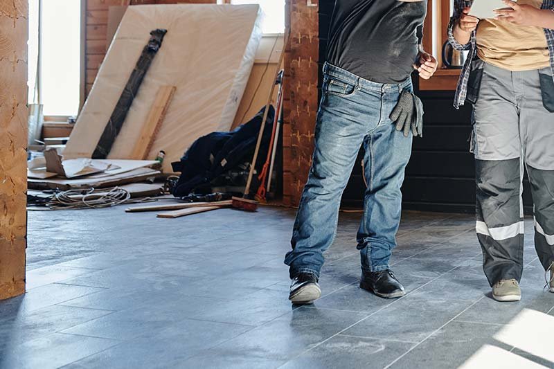 Mastering Debris: 10 Tips for a Seamless Home Renovation Journey