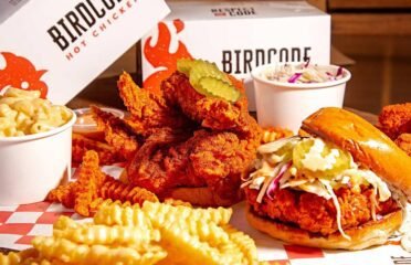 BIRDCODE Hot Chicken