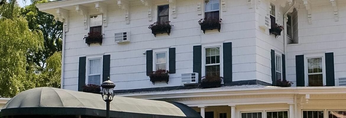 Homestead Inn
