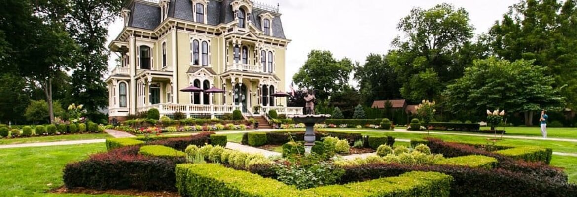 Silas W Robbins House